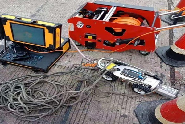 蜀山CCTV管道检测机器人